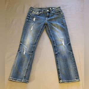 Miss Me Boyfriend Distressed Capri Jeans Size 25